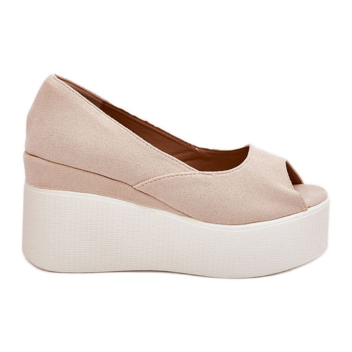 Sandali da donna su cuneo e piattaforma beige leggera
