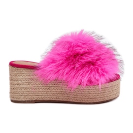 Zeppe femminili con cuneo con pelliccia e fucsia intrecciata rosa