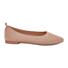 Ballerine materiali da donna dai colori scuri beige