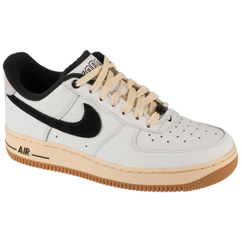 Nike Air Force 1 07 Scarpe in DR0148-101 bianca
