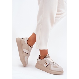 Sneaker in pelle femminile sulla piattaforma Big Star di Daniel Lopez SS2D4003 Beige