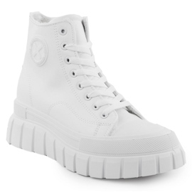 News Sneaker alte isolate sulla piattaforma di notizie bianche 9152 bianco