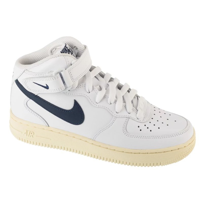 Nike Air Force 1 '07 Mid Shoes in DD9625-105 bianca