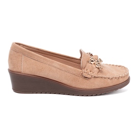 Shelvt Scarpe da donna con l'applicazione di Misia beige