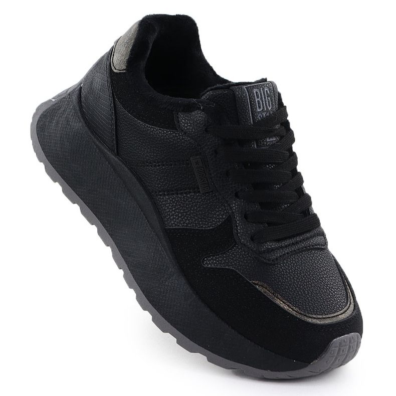Scarpe isolate sulla piattaforma Black Big Star SS274007