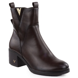 Stivali da donna sul post Isolato Brown Vinceza 58581 marrone