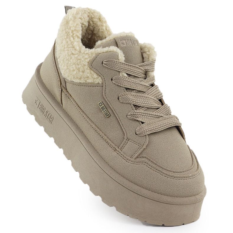 Sneaker isolate da donna con un cappotto di pelle di pecora Big Star SS274105