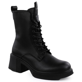 Stivali da donna in pelle sul blocco nero Vinceza 66671