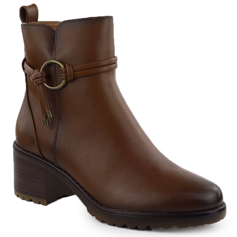 Stivali da donna isolati sul blocco Brown Potocki SZ12527 marrone