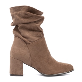 Shelvt Stivali in pelle scamosciata beige oscura sul post