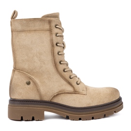 Shelvt I lavoratori del beige in pelle scamosciata con un calo solido