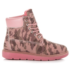 Kylie Moro dei cacciatori rosa