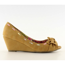 Pompe zeppe 77-79 cammello marrone