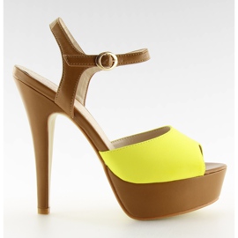Decoltè tacchi alti VB33050 Giallo marrone