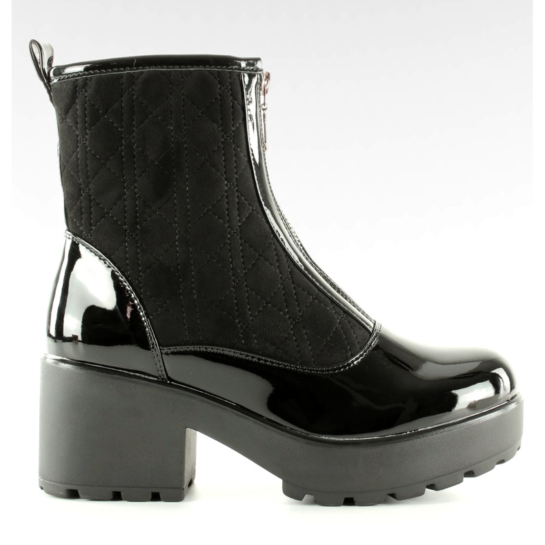Stivali Vagabond con puntale verniciato Q06 nero