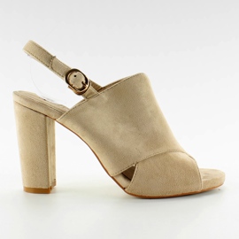 M227P Sandali beige con tacco largo Beige
