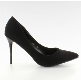 Décolleté su un comodo tacco 1029 nero