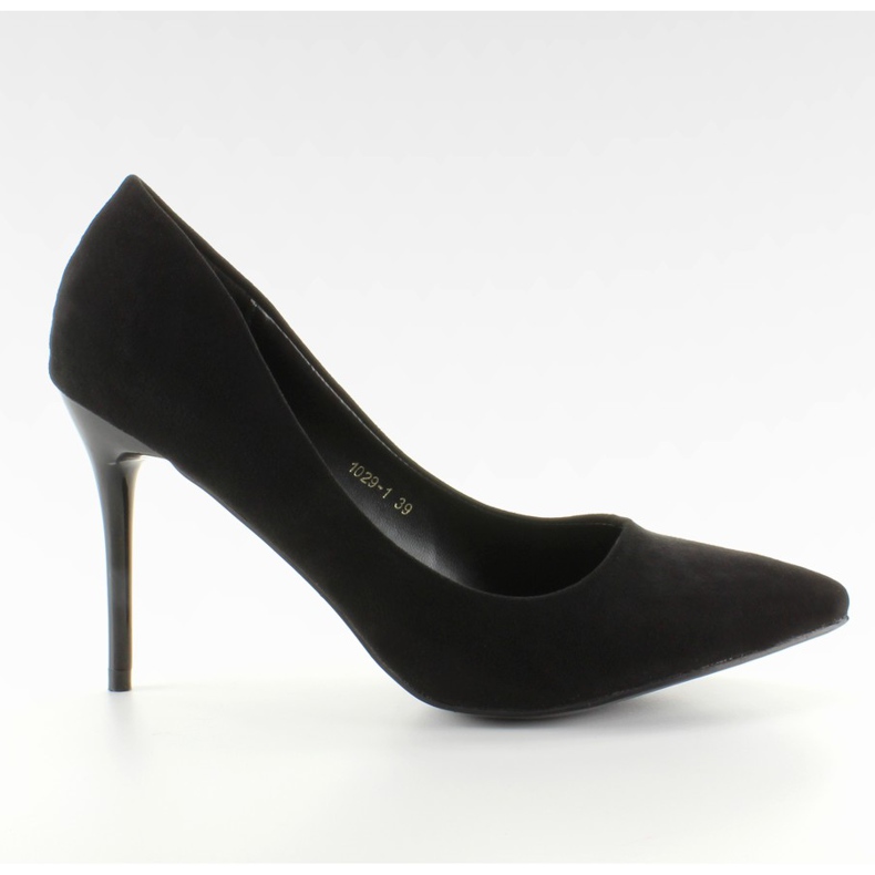 Décolleté su un comodo tacco 1029 nero