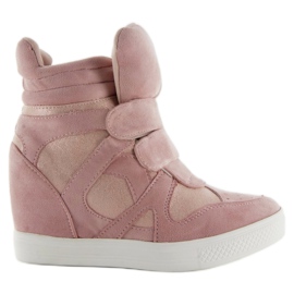 Sneakers in suede rosa con chiusura in velcro