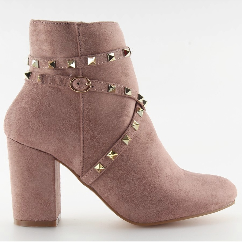 Tacchi alti rosa con borchie
