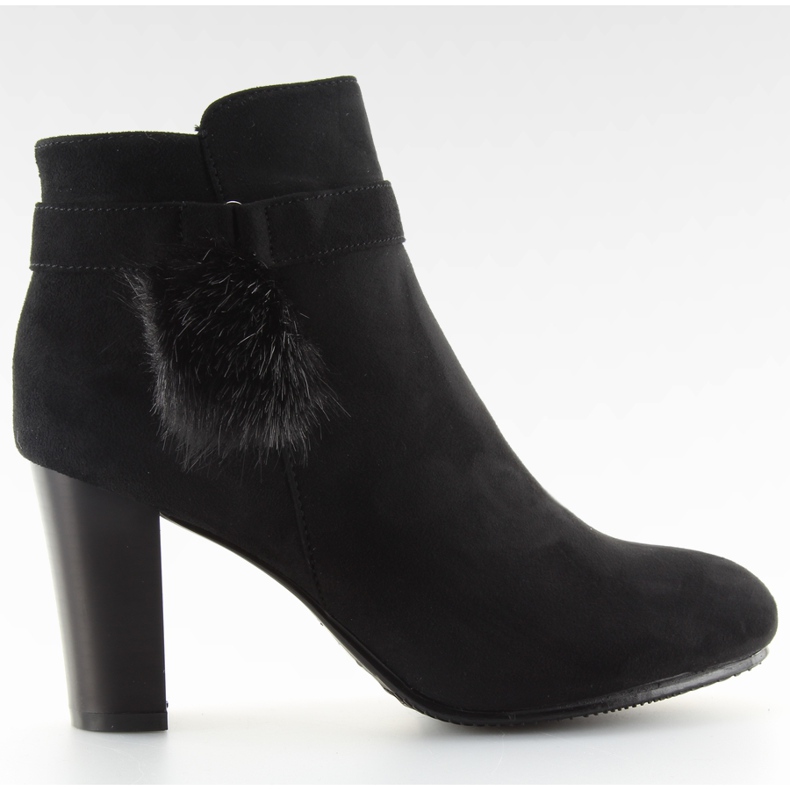 Stivali neri con pompon nero H192 nero