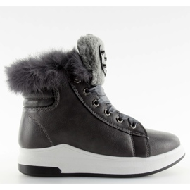 Scarpe sportive isolate grigio D. grigio