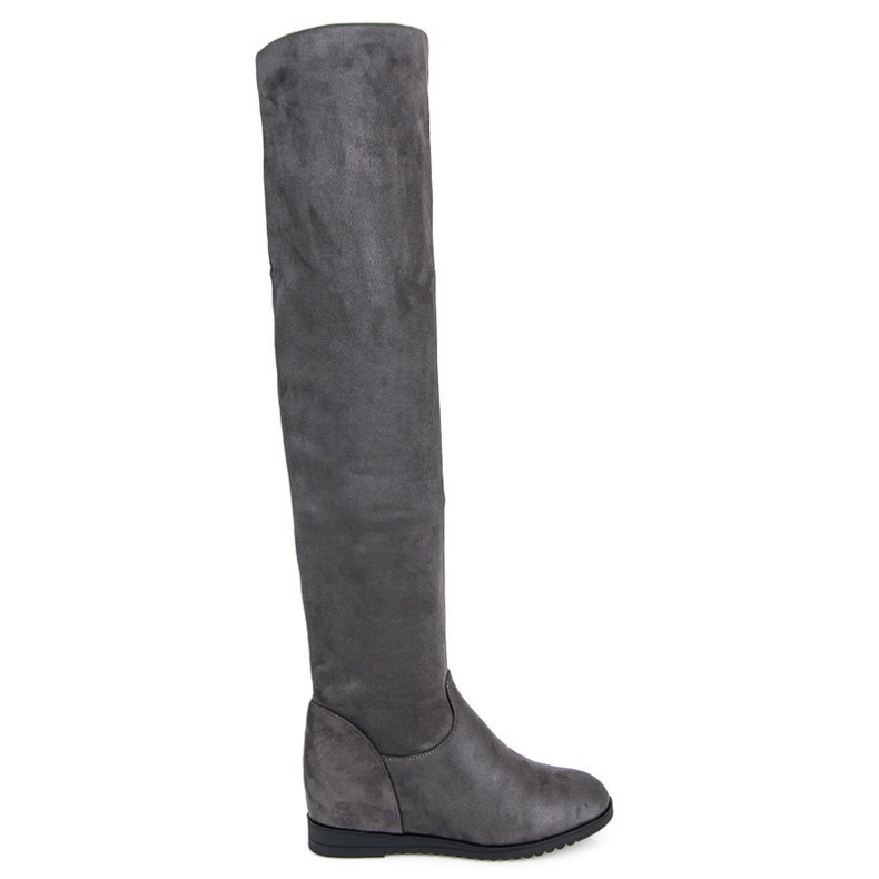 Bestelle Stivaletti con zeppa grigio