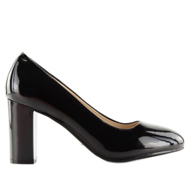Décolleté con tacco largo nero B-59 Nero