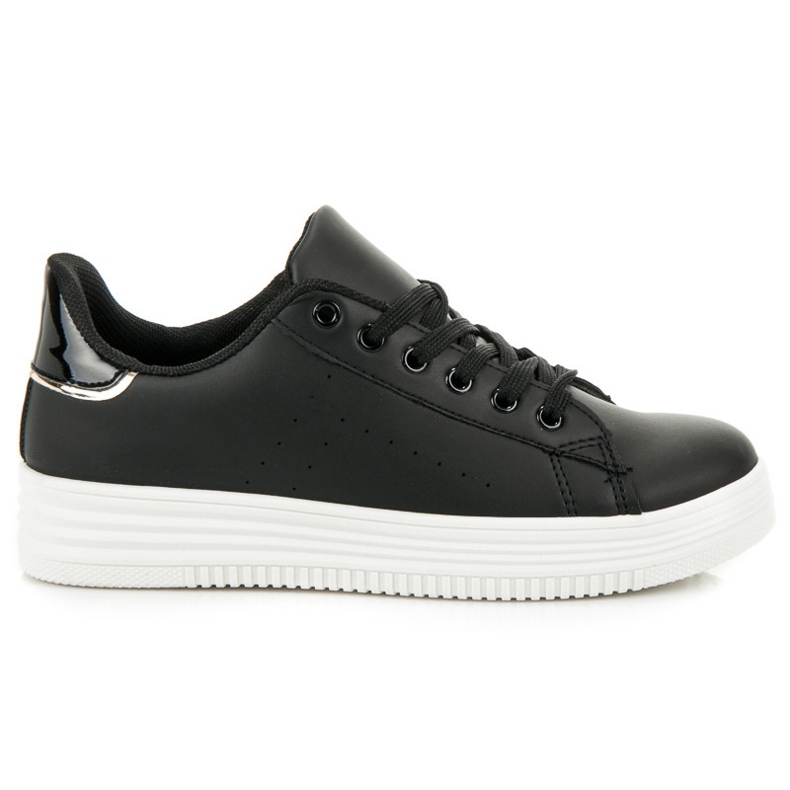 Sneakers nere sulla piattaforma nero