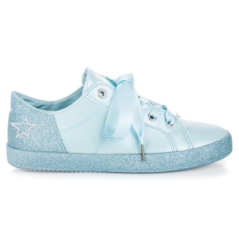 L&H Sneakers legate con un nastro blu