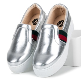 Kylie Slipon sulla piattaforma grigio