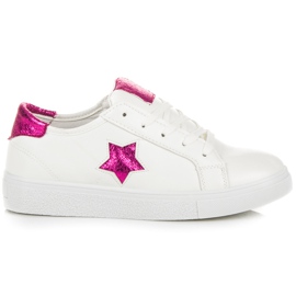Sneakers allacciate con una stella bianca