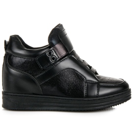 Muto Sneakers nere in velcro nero