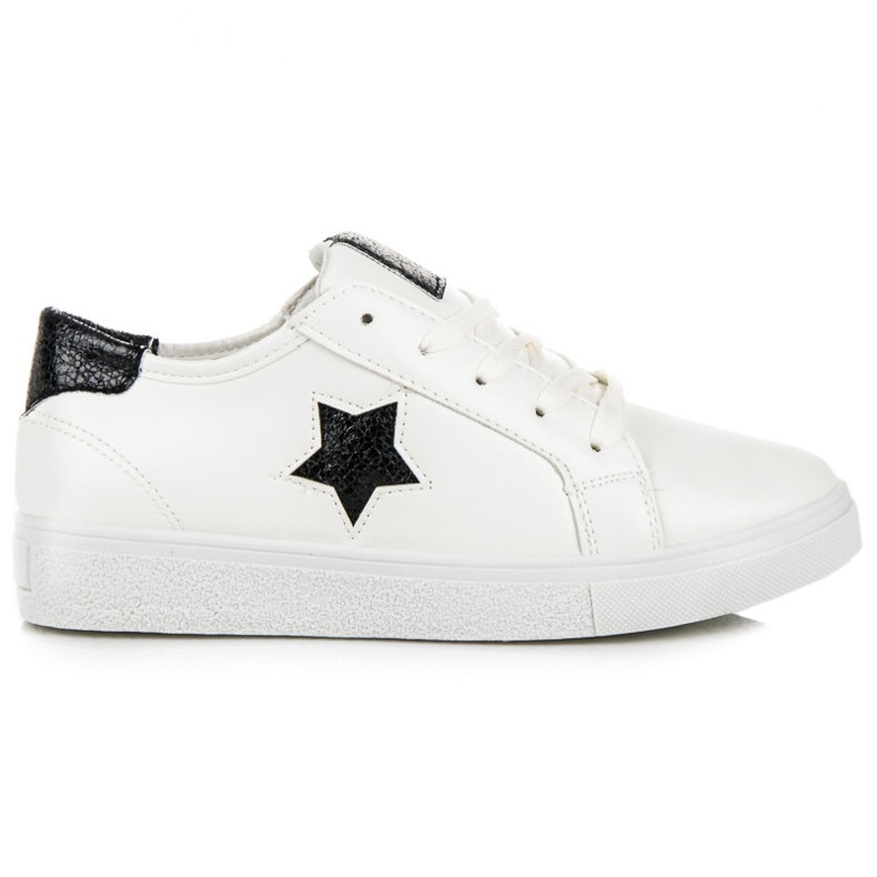 Sneakers allacciate con una stella bianca