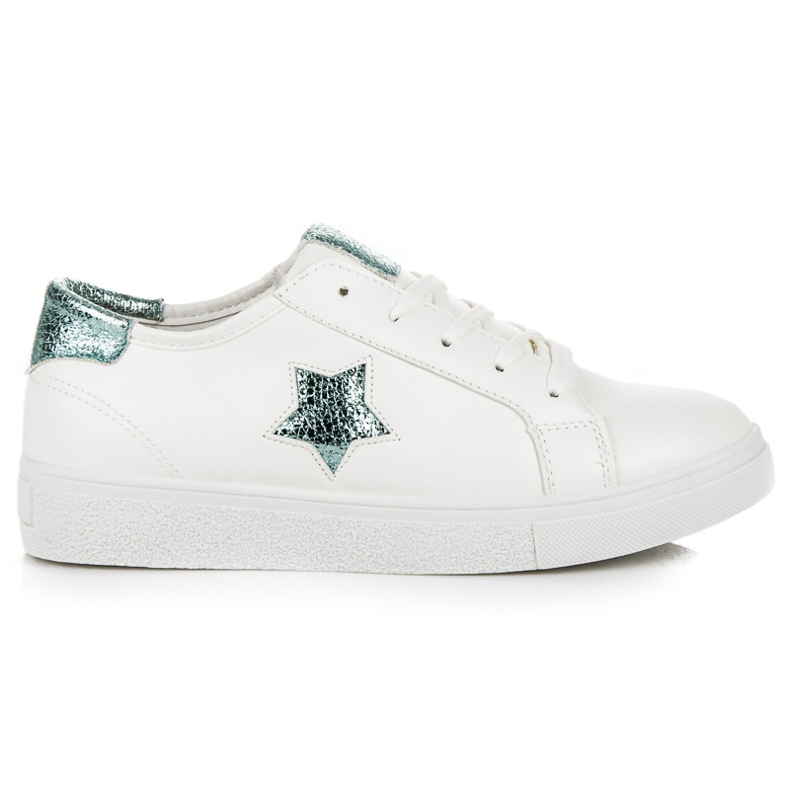 Sneakers allacciate con una stella bianca