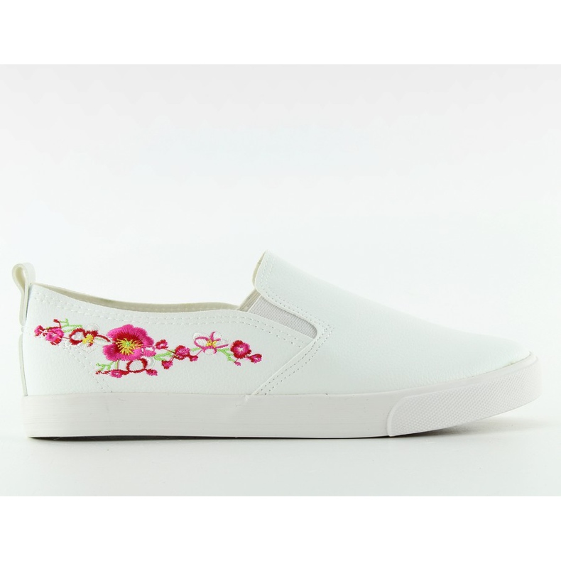Slipons con ricamo bianco delicato g1204a White bianca