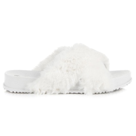 Eleganti pantofole in pelliccia bianca
