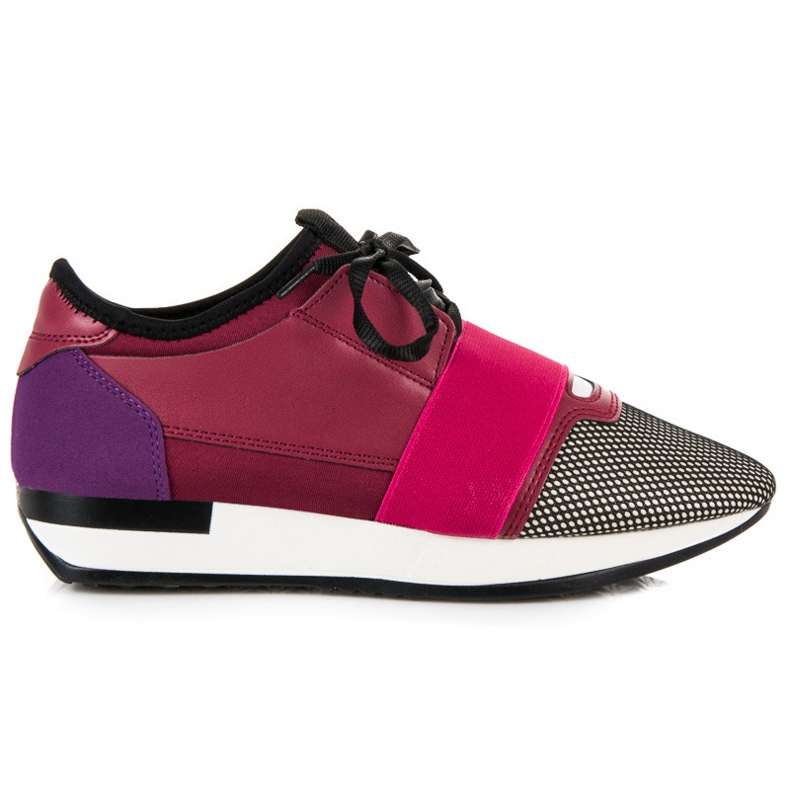 Scarpe sportive alla moda rosa