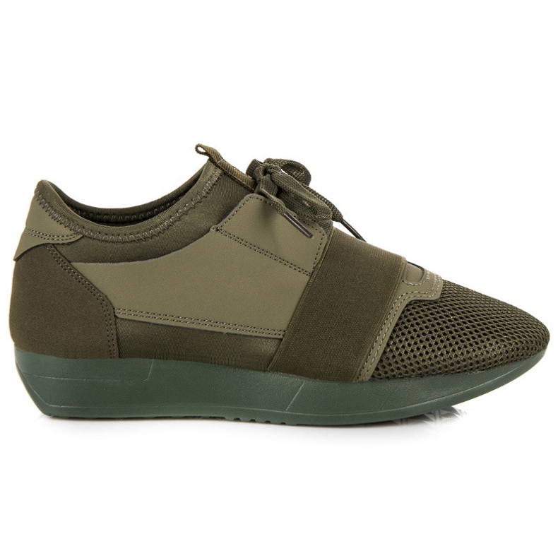Scarpe sportive di moda verde