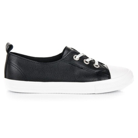 Comode scarpe da ginnastica MCKEYLOR nero