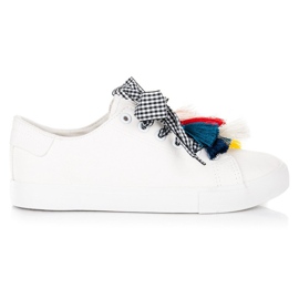 Ideal Shoes Sneakers bianche con frange bianca