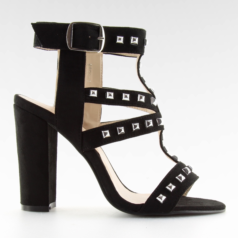 Sandali neri su borchia con borchie 9909-3 nero