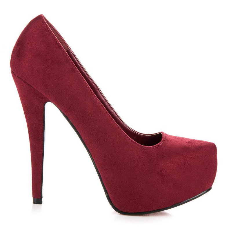 Yes Mile Perni sulla piattaforma rosso