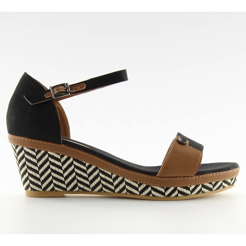 Sandali neri su zeppe J7731-8 neri nero