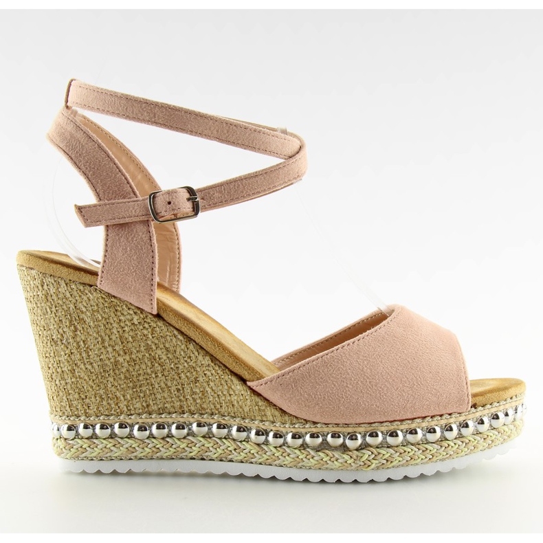 Sandali su una zeppa beige LJ-5K41 nude