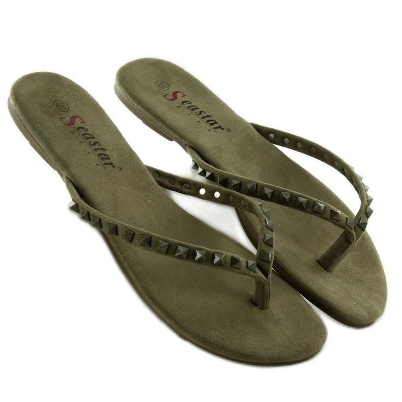 Infradito con borchie piramidali DD26 Green verde