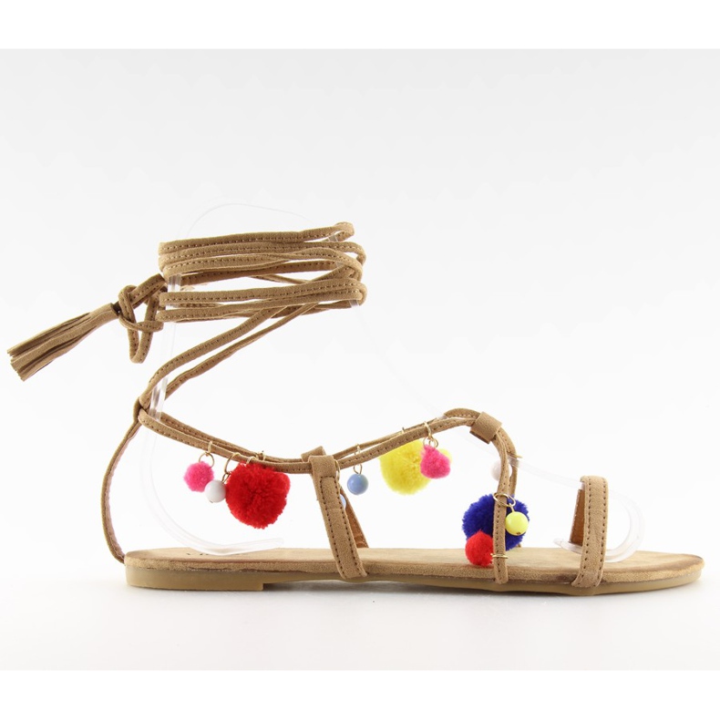 Sandali con pompon cammello 6009 cammello marrone