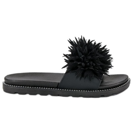 Ciabatte con pompon nero