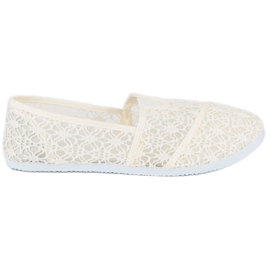 Ballerine in pizzo beige