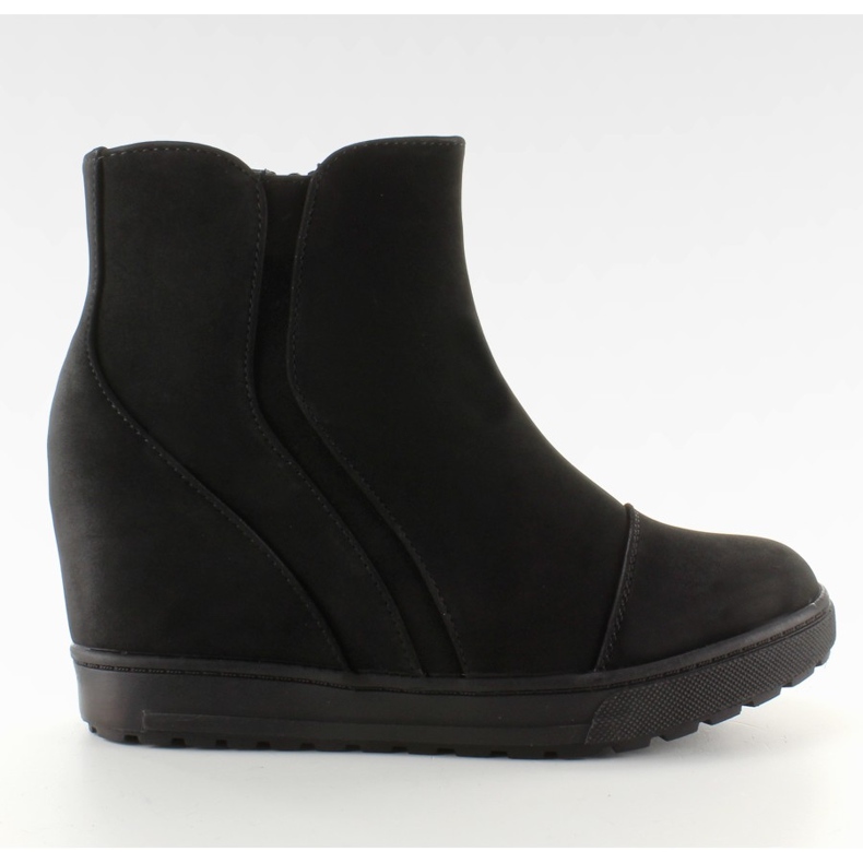 Sneakers isolate J0029 nere nero